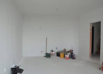 Home staging a rekonštrukcia 2 izbového bytu na PRENÁJOM – Čierna voda