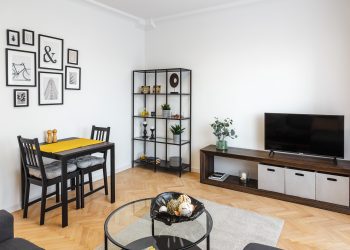 Home staging a rekonštrukcia 1 a 1/2 izbového bytu na PRENÁJOM – Solivarská, Bratislava